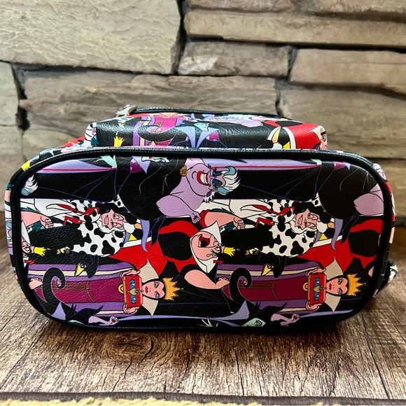 Loungefly Disney Villains All Over Mini Backpack NWT - Picture 7 of 8